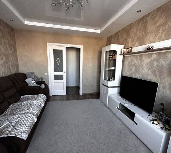 Продаётся 3-комнатная квартира, 65.8 м²