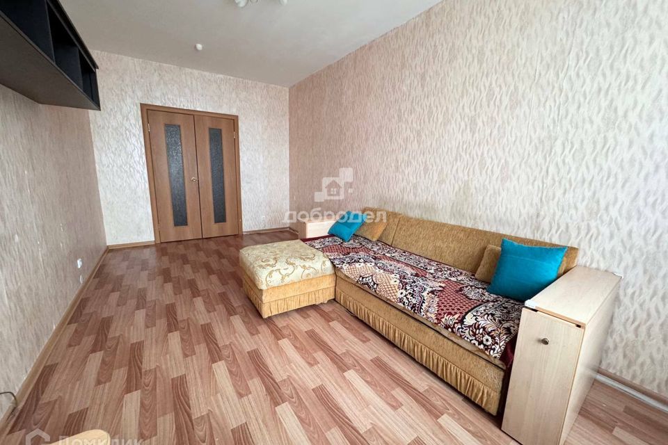 Сдаётся 1-комнатная квартира, 37.8 м²