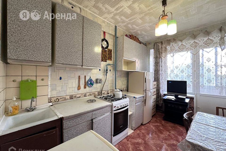 Сдаётся 1-комнатная квартира, 40 м²