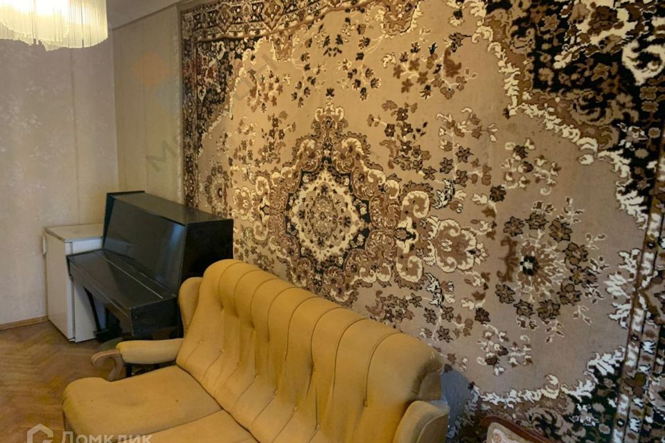 Продаётся 3-комнатная квартира, 55.3 м²