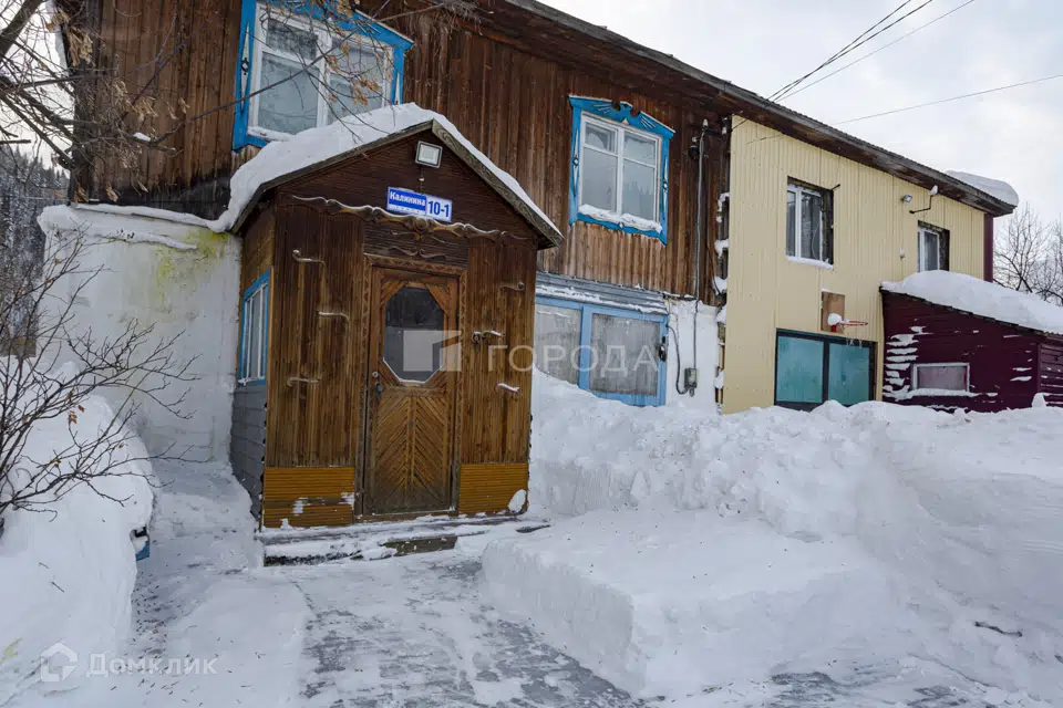 Продаётся 2-этажный дом, 200 м²