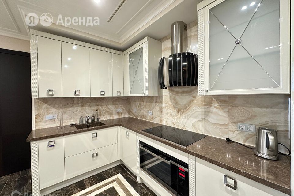 Сдаётся 3-комнатная квартира, 103 м²