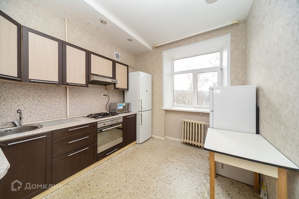 Продаётся 3-комнатная квартира, 71.7 м²