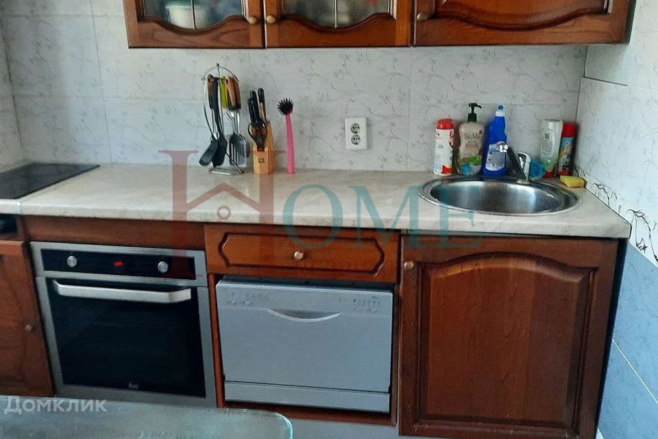 Сдаётся 3-комнатная квартира, 57 м²