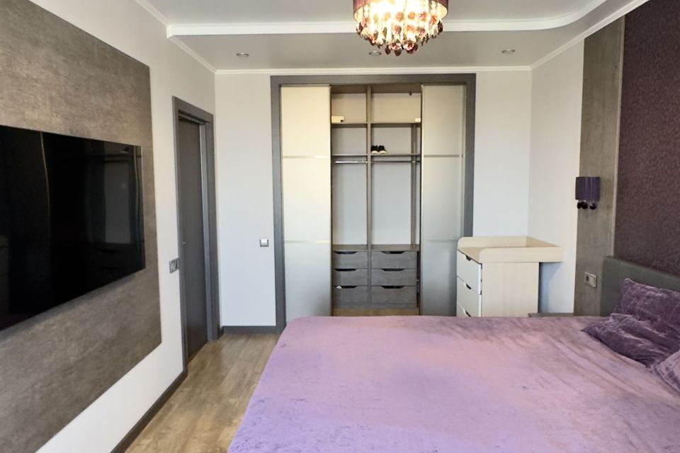 Продаётся 2-комнатная квартира, 74.4 м²