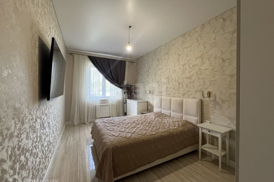Продаётся 1-комнатная квартира, 38 м²
