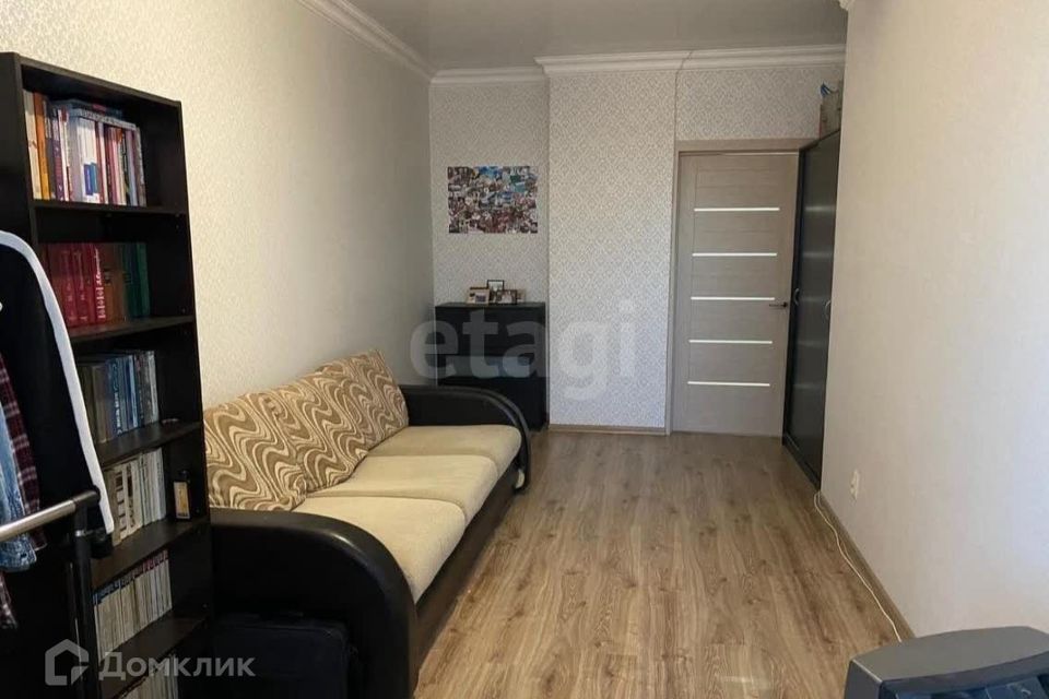 Продаётся 1-комнатная квартира, 35.2 м²