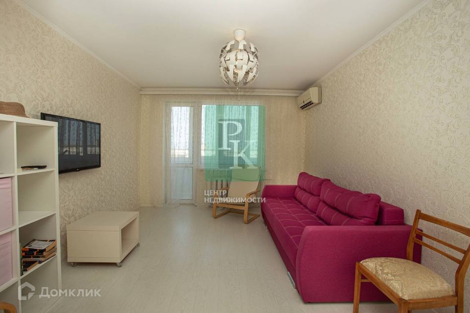 Продаётся 2-комнатная квартира, 55.2 м²