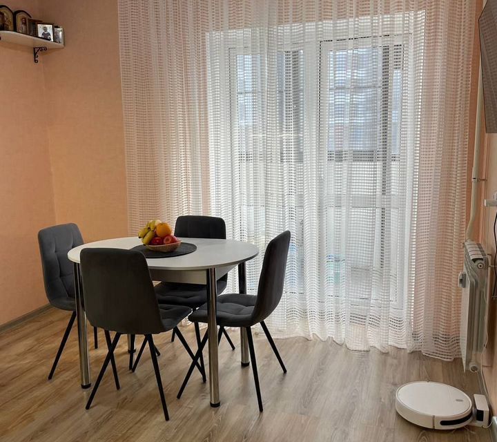 Сдаётся 2-комнатная квартира, 59 м²