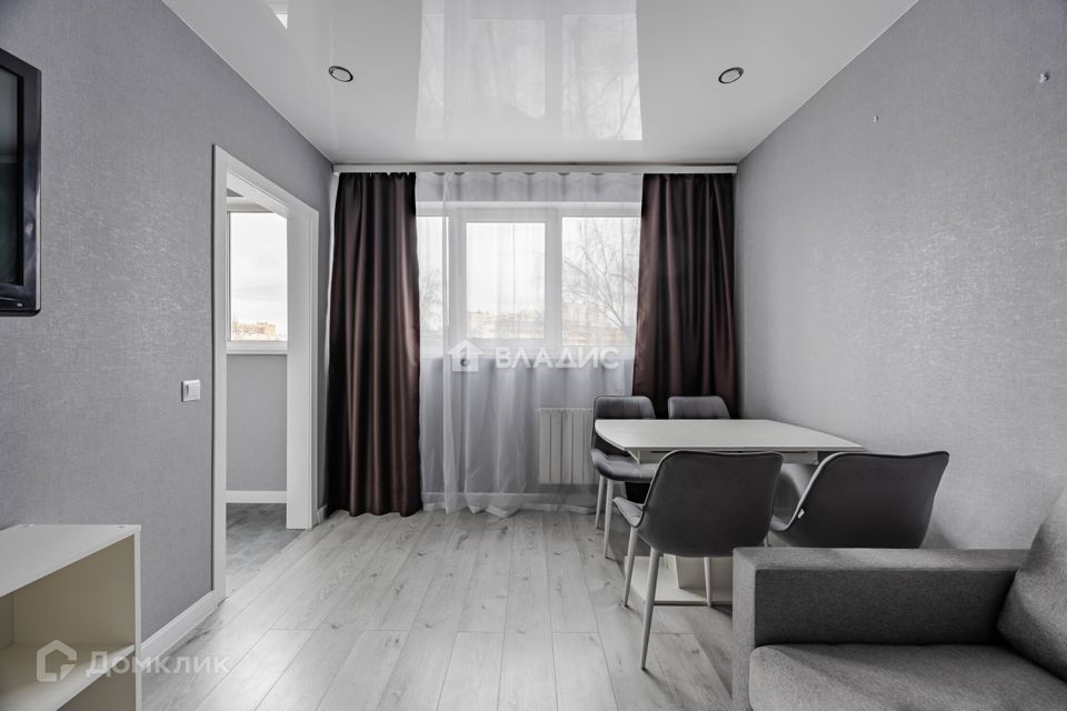 Продаётся 3-комнатная квартира, 60.4 м²