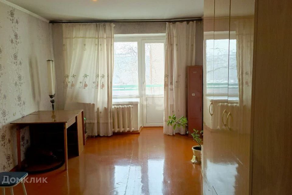 Продаётся 3-комнатная квартира, 58.6 м²