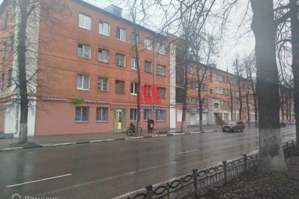 Продаётся комната в 14-комн. квартире, 9 м²