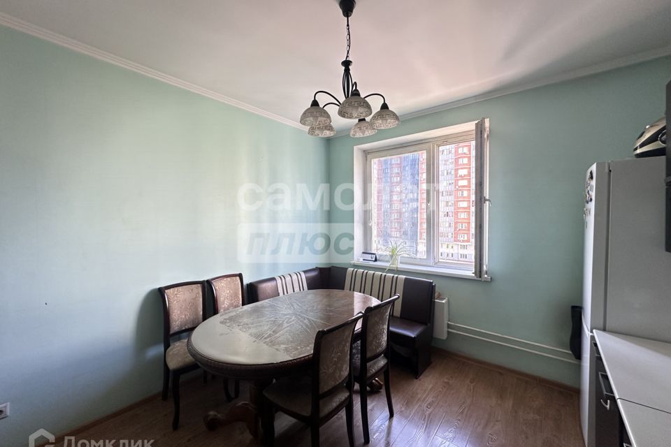 Продаётся 3-комнатная квартира, 93.7 м²