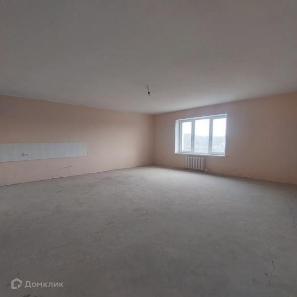 Продаётся 1-комнатная квартира, 73.7 м²