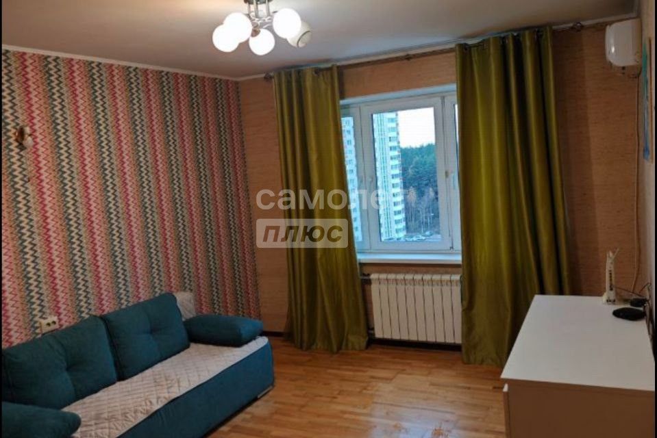 Продаётся 1-комнатная квартира, 37.1 м²