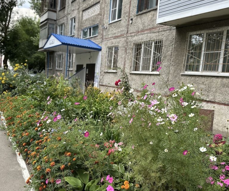 Продаётся 4-комнатная квартира, 87.6 м²