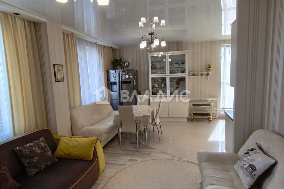Продаётся 3-комнатная квартира, 75.3 м²
