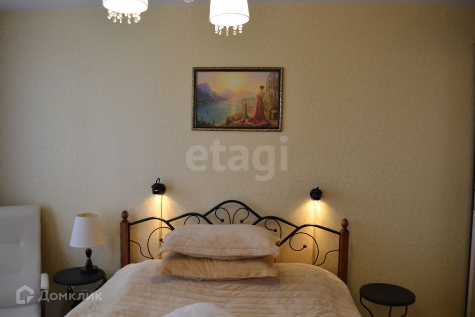 Продаётся 2-комнатная квартира, 57.8 м²