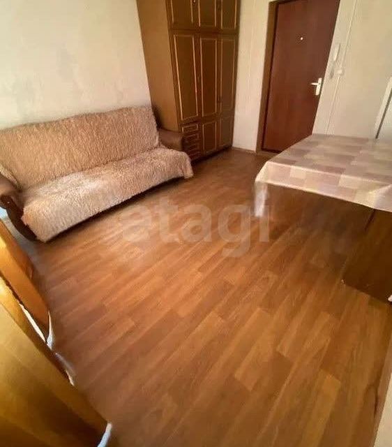 Продаётся комната в 1-комн. квартире, 13 м²