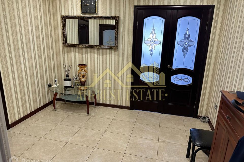 Продаётся 3-комнатная квартира, 87 м²