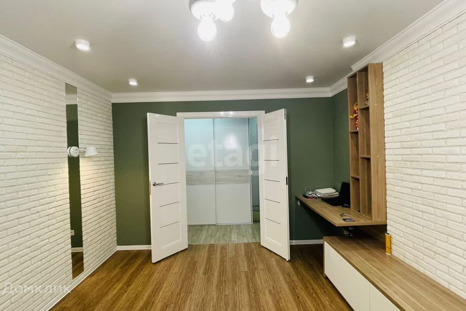 Продаётся 2-комнатная квартира, 49.8 м²