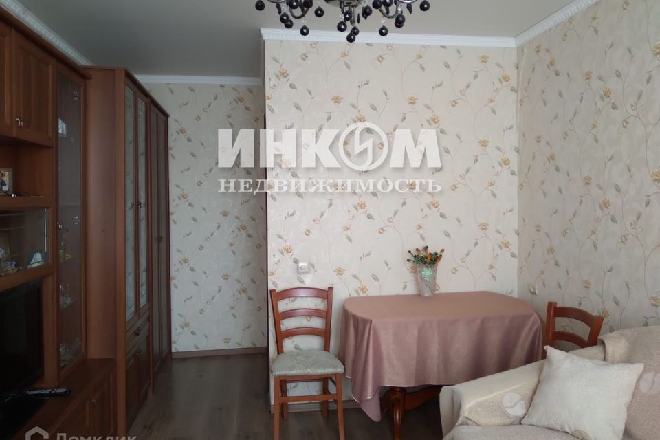 Продаётся 2 комнаты в 3-комн. квартире, 31.5 м²