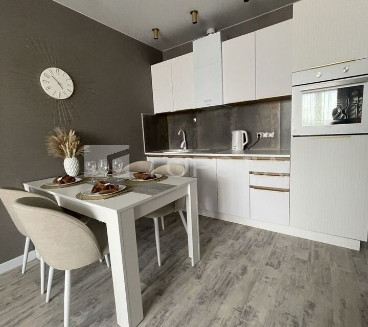Сдаётся 1-комнатная квартира, 49 м²