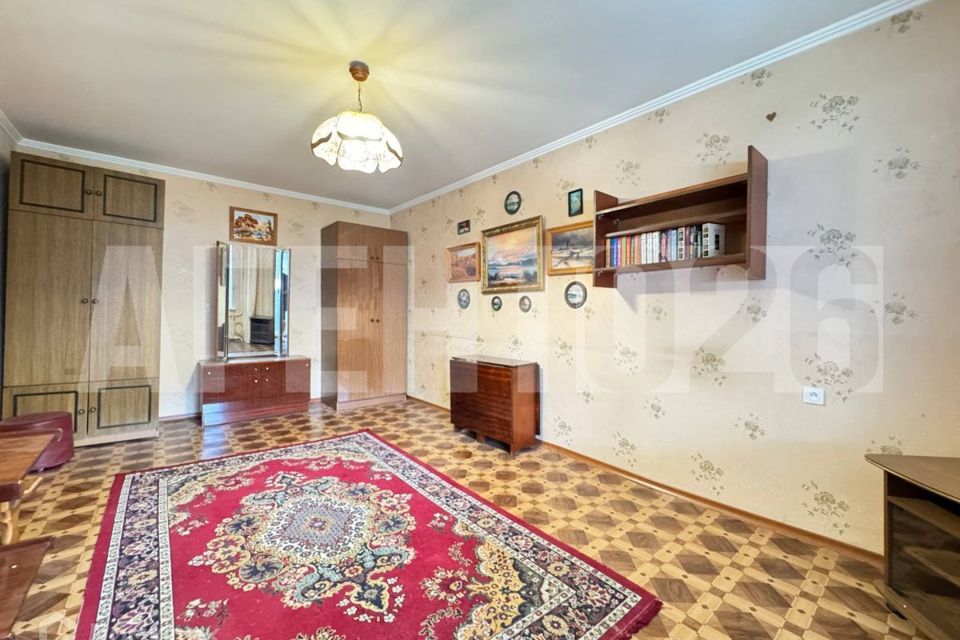 Продаётся 1-комнатная квартира, 37.8 м²