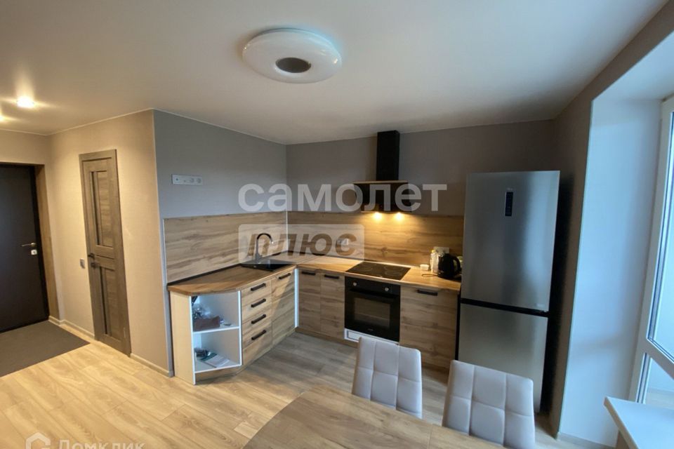 Продаётся 1-комнатная квартира, 35.2 м²