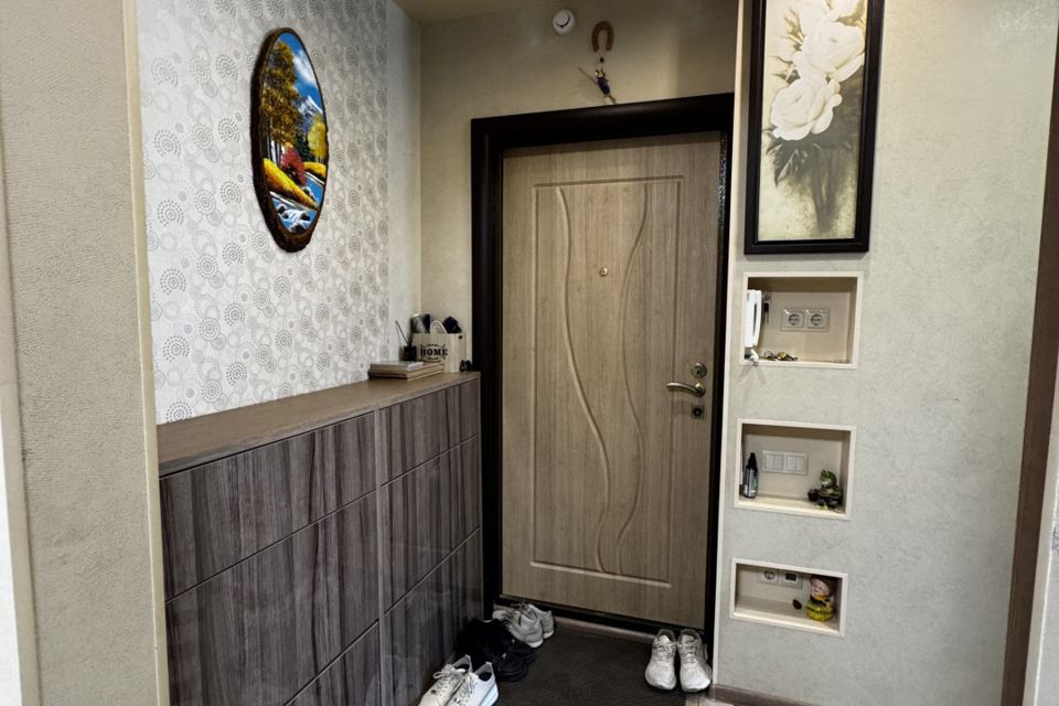 Продаётся 3-комнатная квартира, 76.5 м²