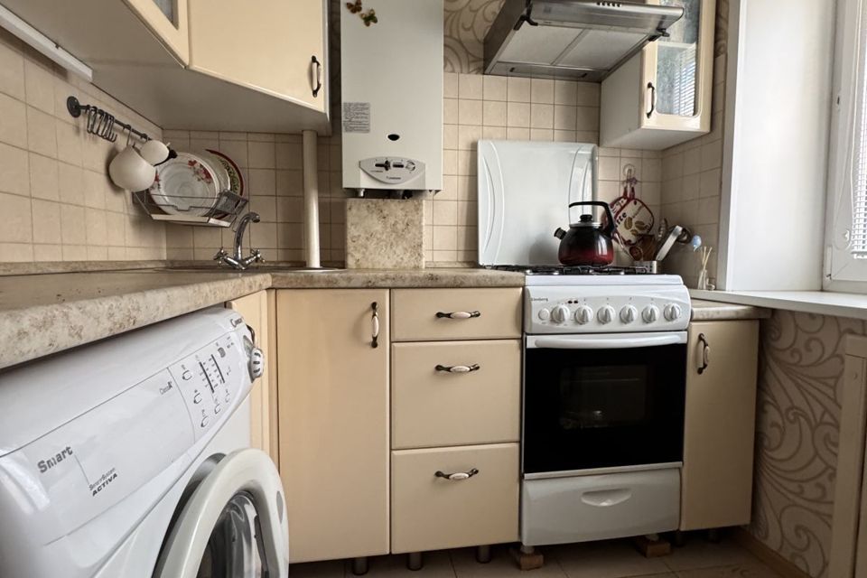 Продаётся 3-комнатная квартира, 61.6 м²