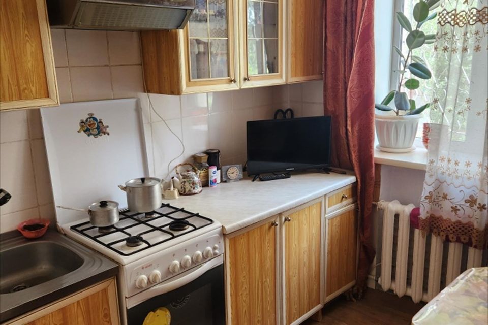 Продаётся 2-комнатная квартира, 60.5 м²