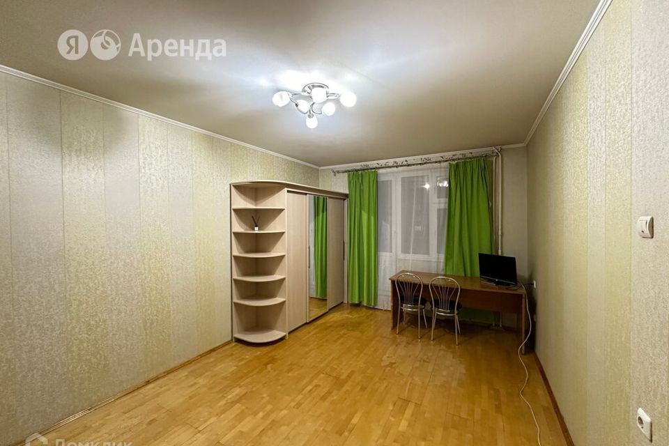 Сдаётся 1-комнатная квартира, 38 м²