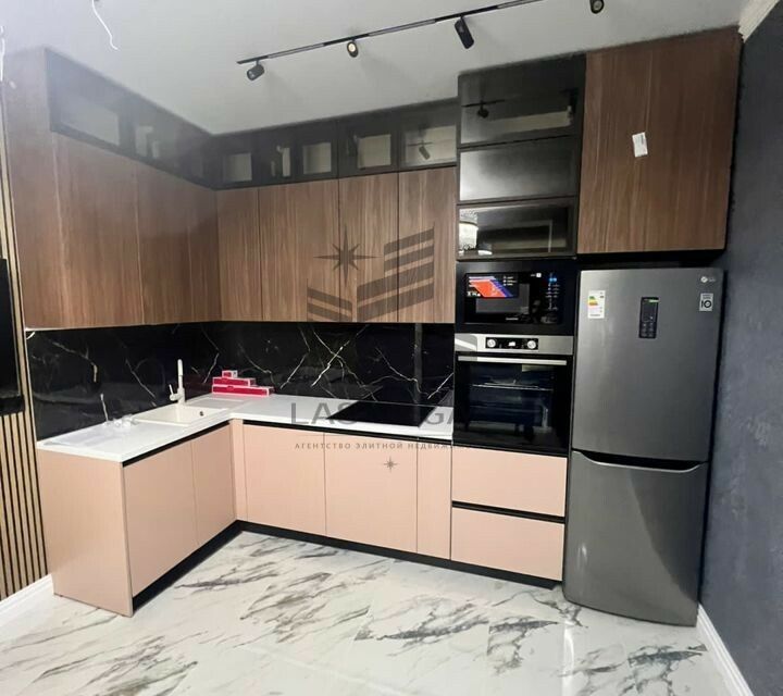 Сдаётся 1-комнатная квартира, 50 м²