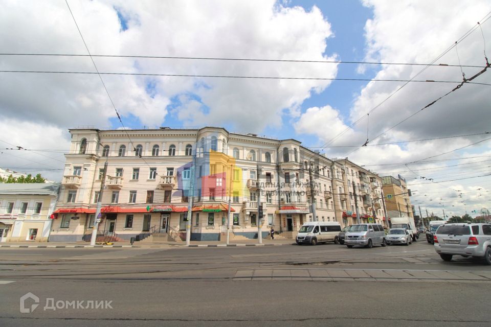Продаётся 4-комнатная квартира, 112 м²