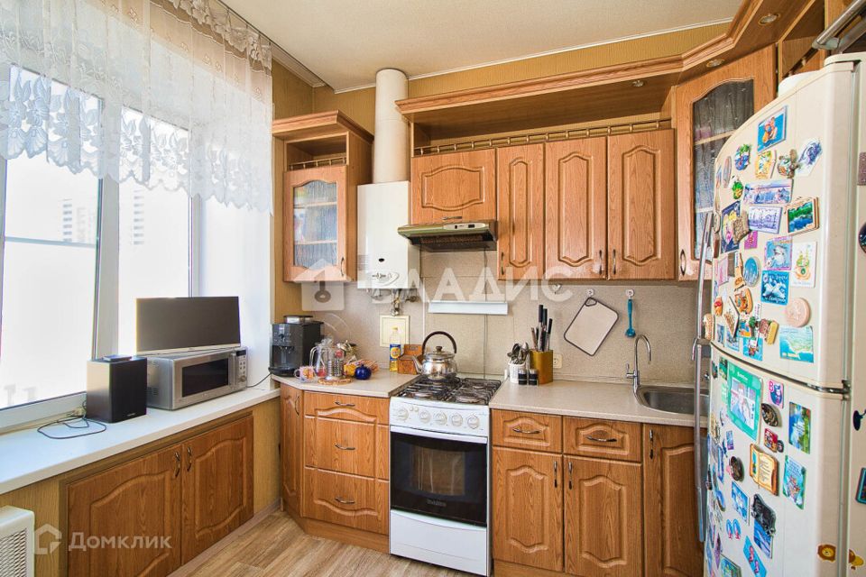 Продаётся 3-комнатная квартира, 72.4 м²