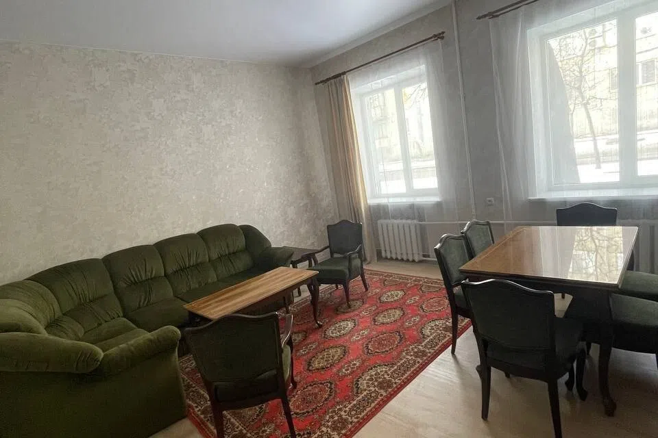 Продаётся 2-комнатная квартира, 56 м²