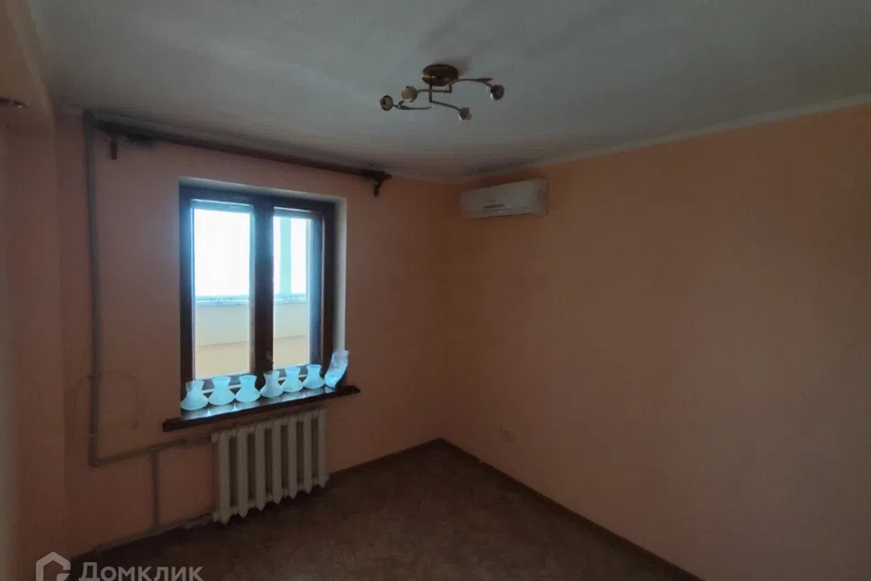 Продаётся 4-комнатная квартира, 94 м²