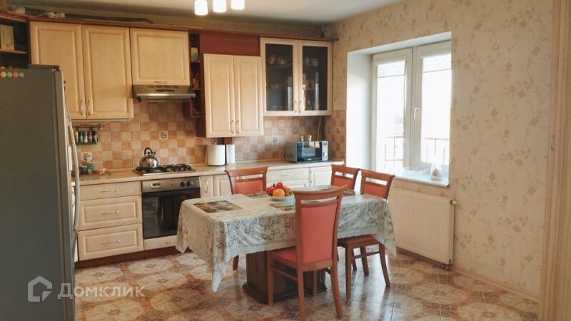 Продаётся 2-комнатная квартира, 84 м²