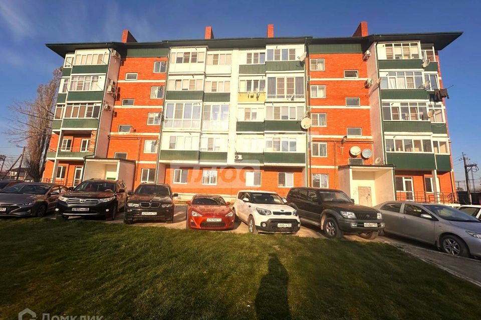 Продаётся 1-комнатная квартира, 47.5 м²