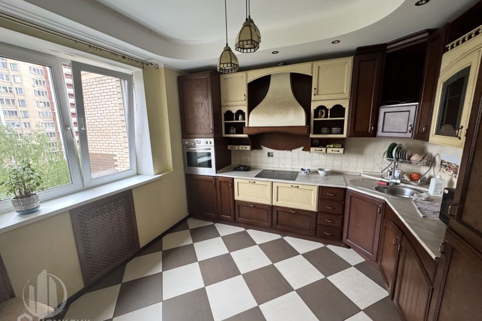 Сдаётся 3-комнатная квартира, 90 м²