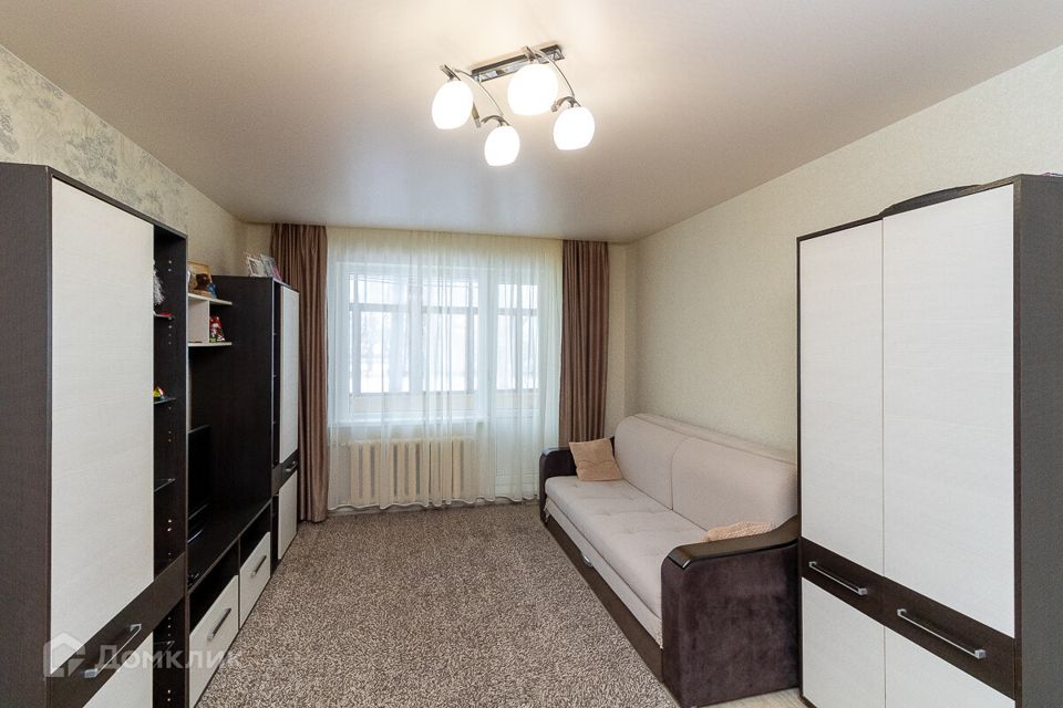 Продаётся 1-комнатная квартира, 37.4 м²