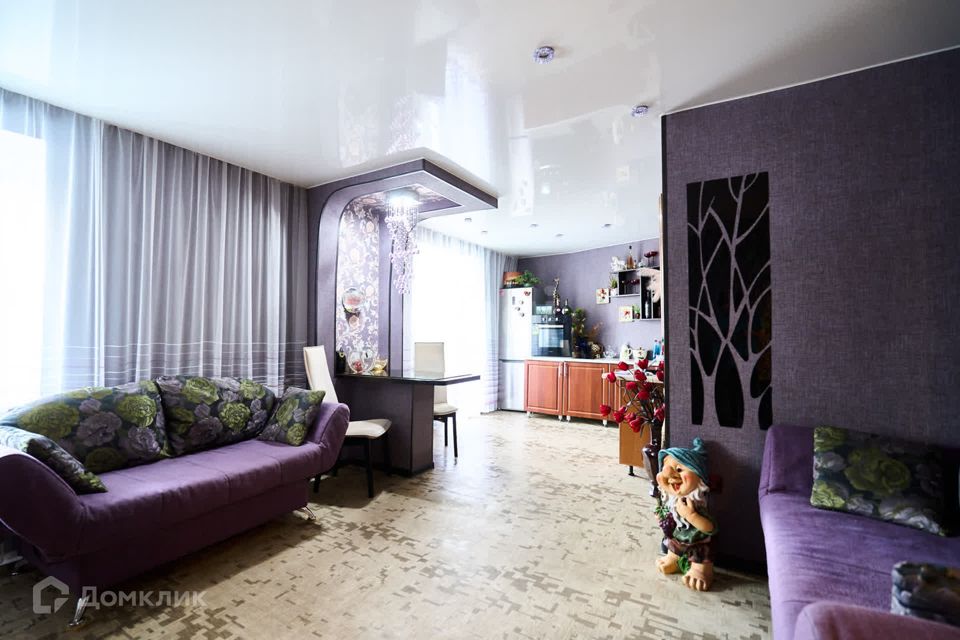 Продаётся 4-комнатная квартира, 88 м²