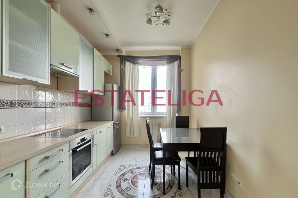 Сдаётся 3-комнатная квартира, 90 м²