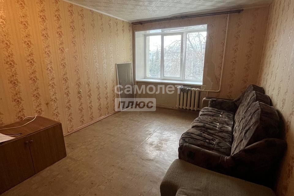 Продаётся комната в 4-комн. квартире, 17.3 м²