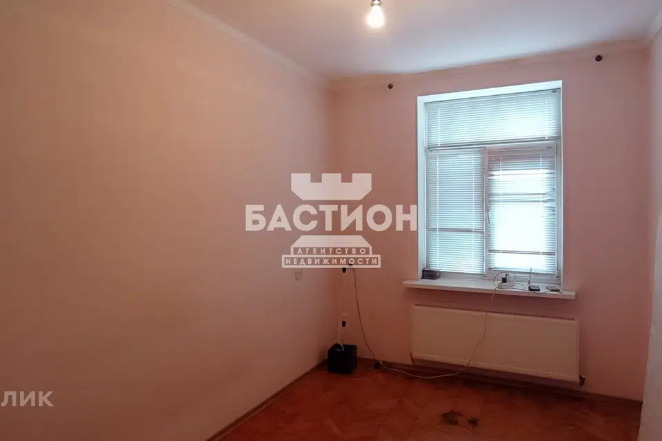 Продаётся 4-комнатная квартира, 80.4 м²