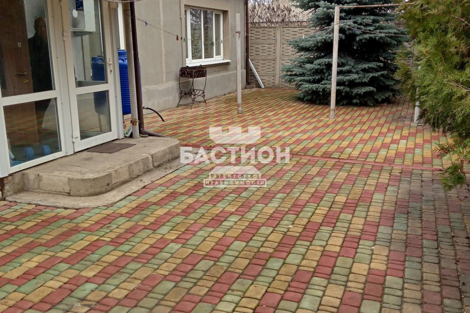 Продаётся 2-этажный дом, 185 м²