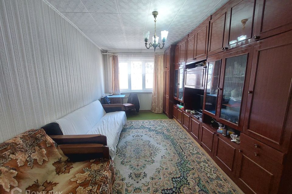 Продаётся 3-комнатная квартира, 57.3 м²
