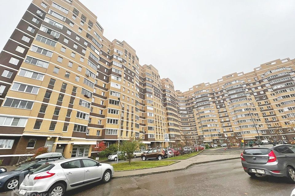 Продаётся 2-комнатная квартира, 50.4 м²