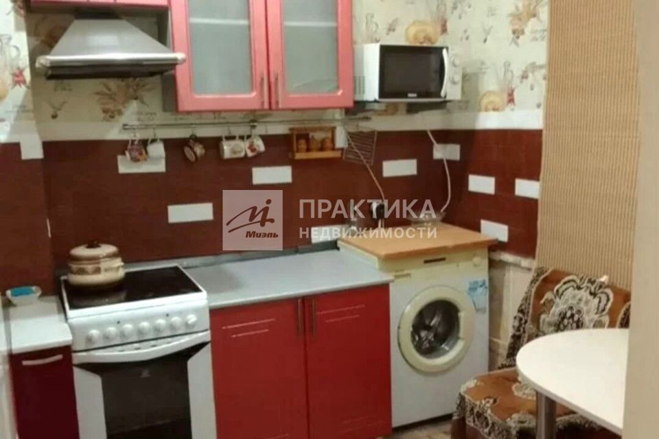 Сдаётся 1-комнатная квартира, 37 м²